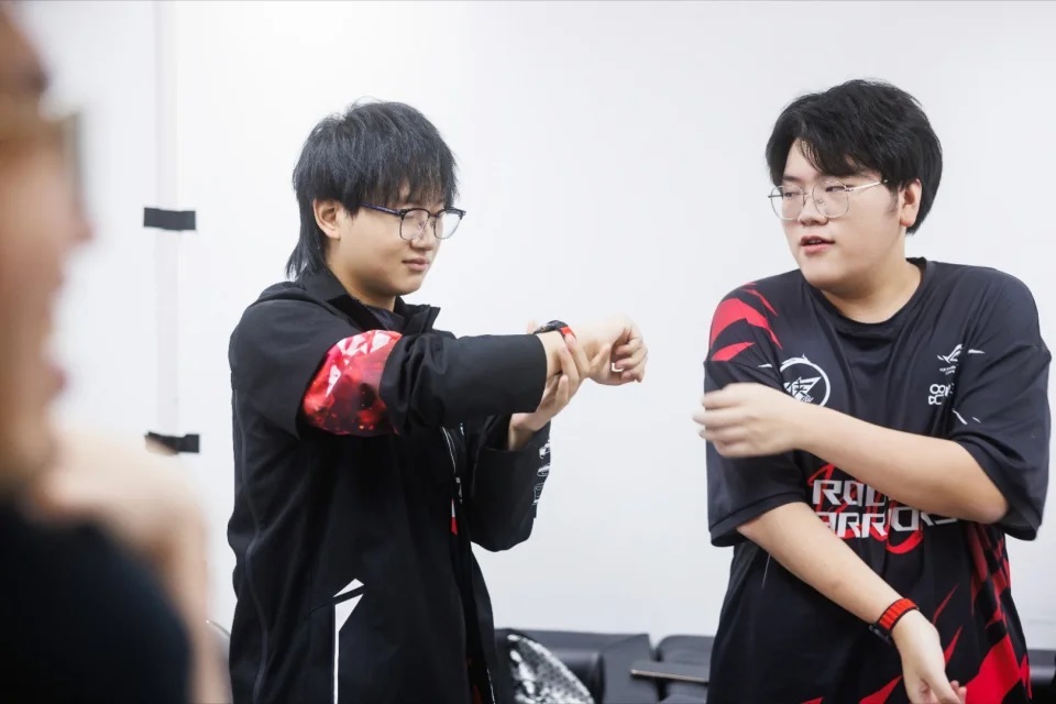 RW侠惨遭零封,WB首秀零封对手,狼队艰难二连胜